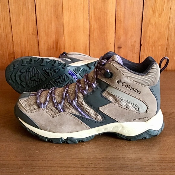 columbia tennis waterproof